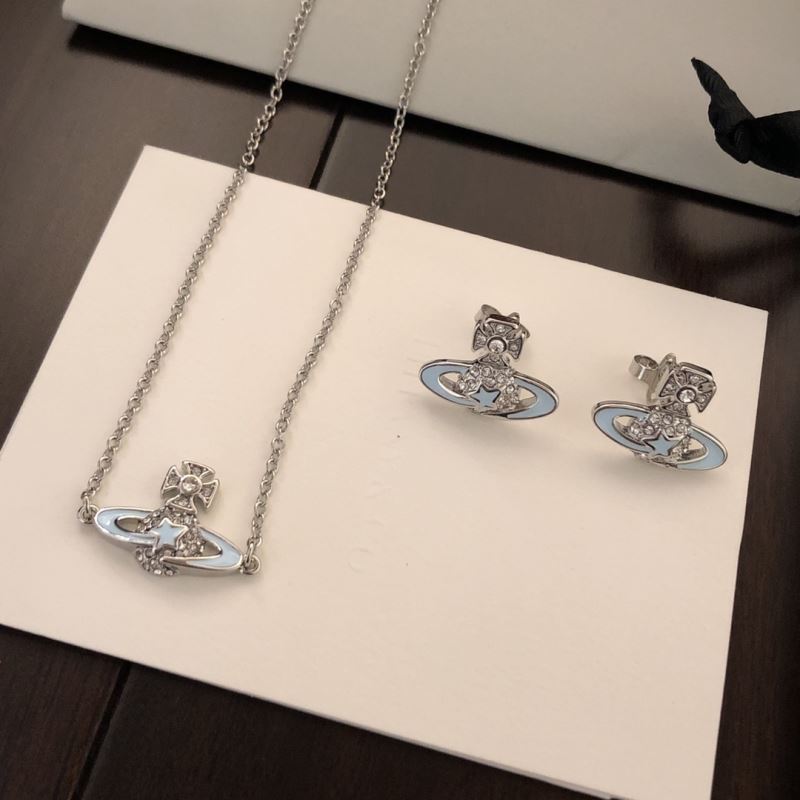 Vivienne Westwood Necklaces